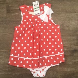 Baby girl sleeveless bubble
